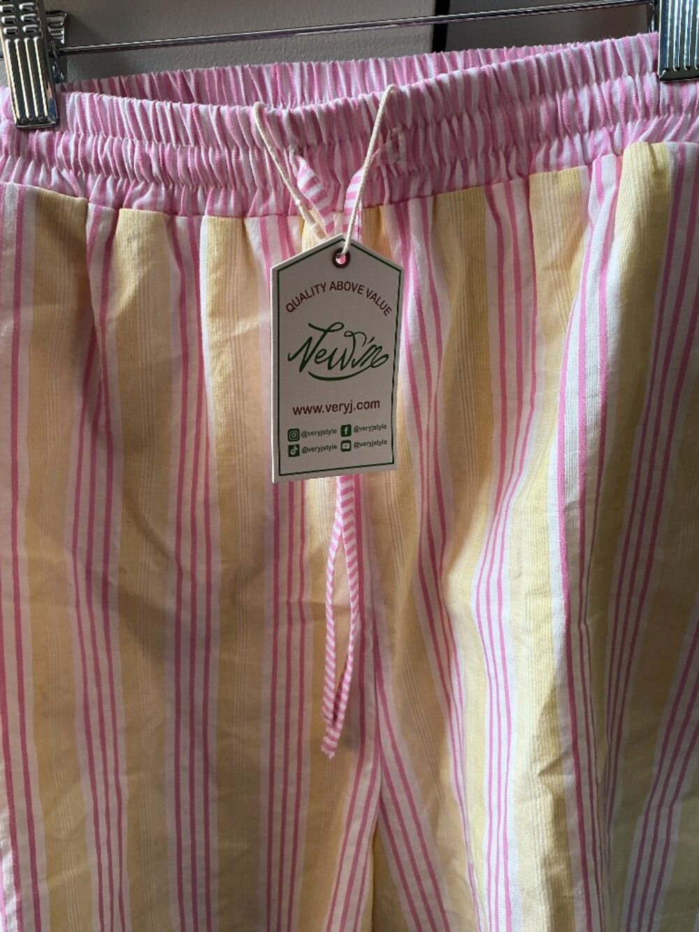 NWT Very J Pink & Yellow Striped Matching Lounge Set | Button Down Top + Shorts - Picture 6 of 9